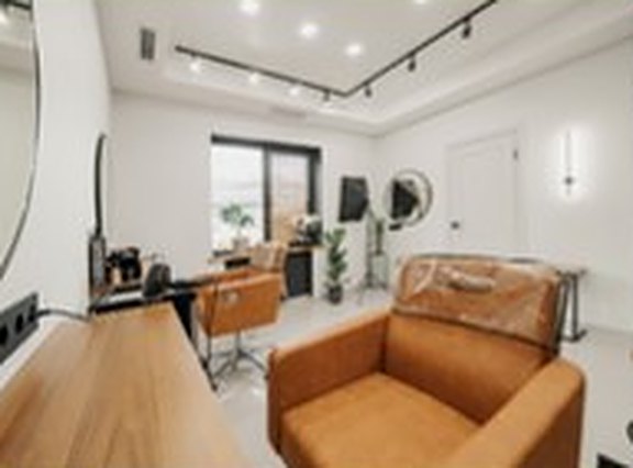 Как выбрать ламинат: классы, толщина, фаски